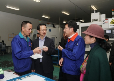 2018年11月28日，浙江省總工會副主席徐前一行天通考察構(gòu)建勞動關(guān)系和諧企業(yè)復(fù)評工作